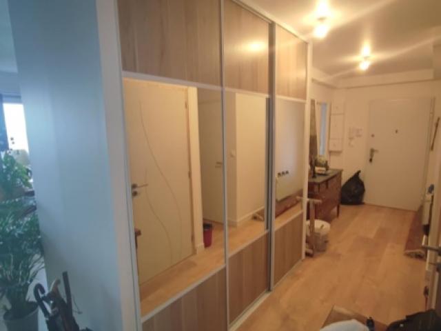 Projet création de dressing sur mesure pour optimisé l'espace de rangement 